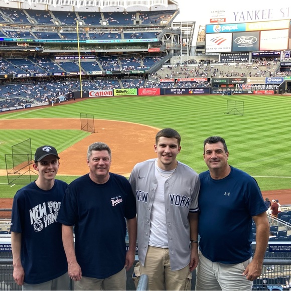 Meet your Posher, Karen - Picture 6 of 7